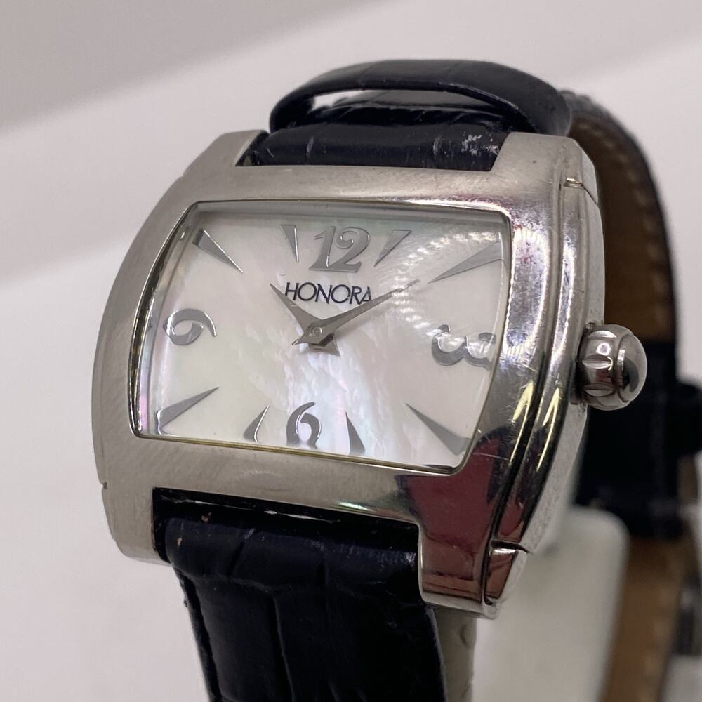 Honora Swiss Womens Silver Mop Dial Watch Works New Battery